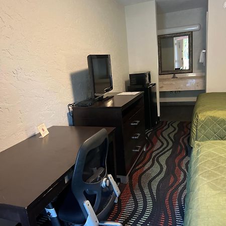 Applegate Inn Cleveland Luaran gambar